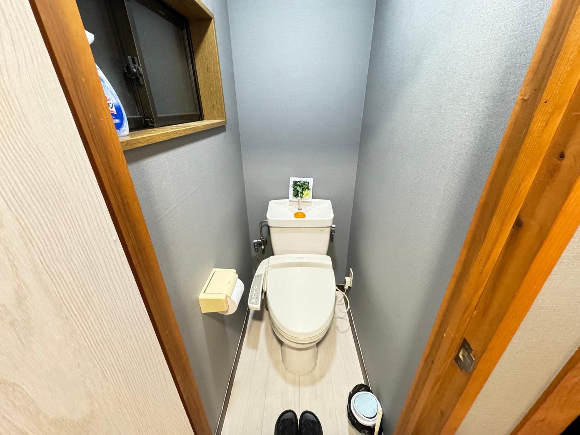 New Open Hotel Jungle Fun Fun J5 Coin Parking 500Yen For 24Hours Usj10 Minutes Osaka Bagian luar foto
