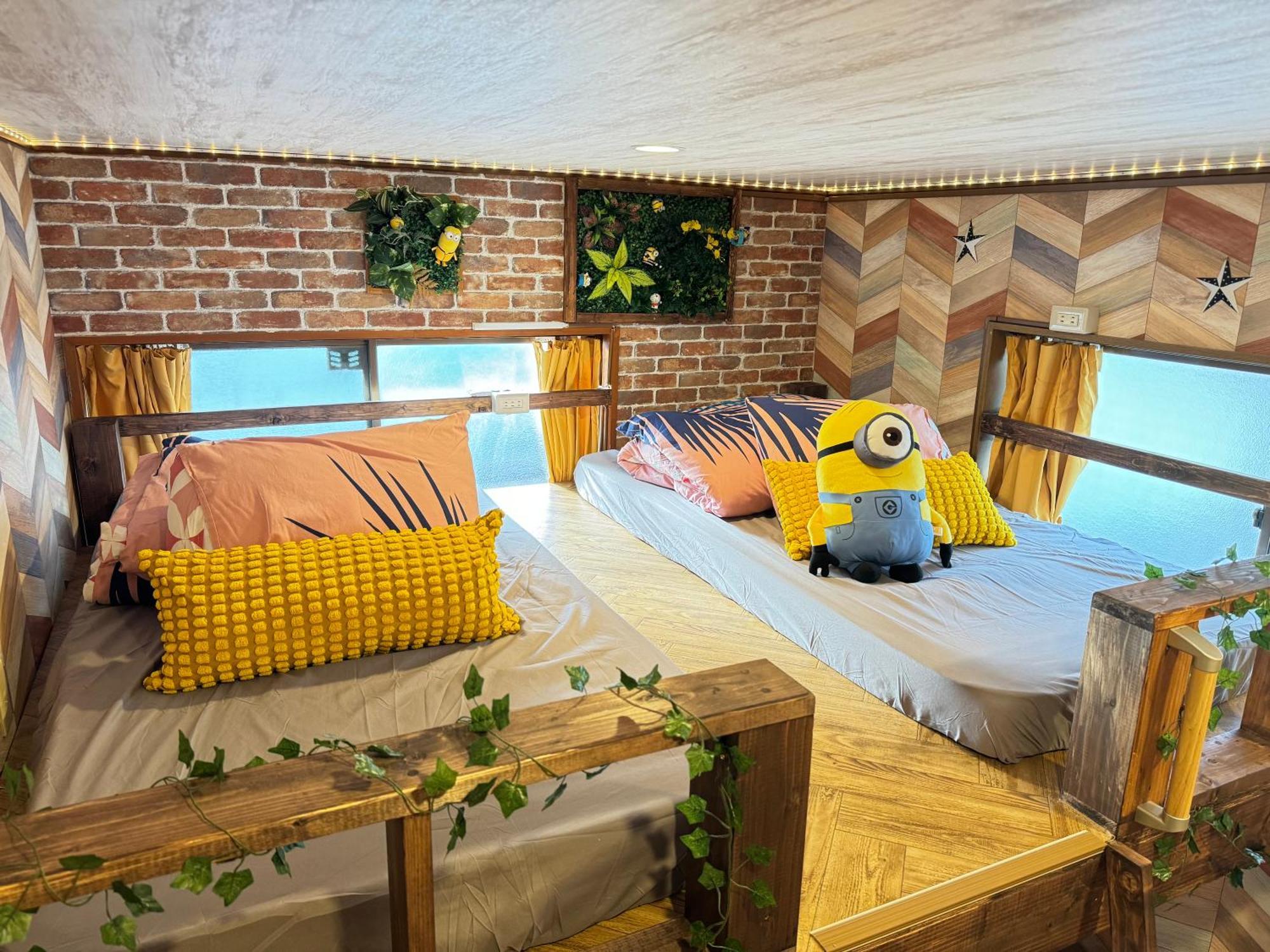 New Open Hotel Jungle Fun Fun J5 Coin Parking 500Yen For 24Hours Usj10 Minutes Osaka Bagian luar foto