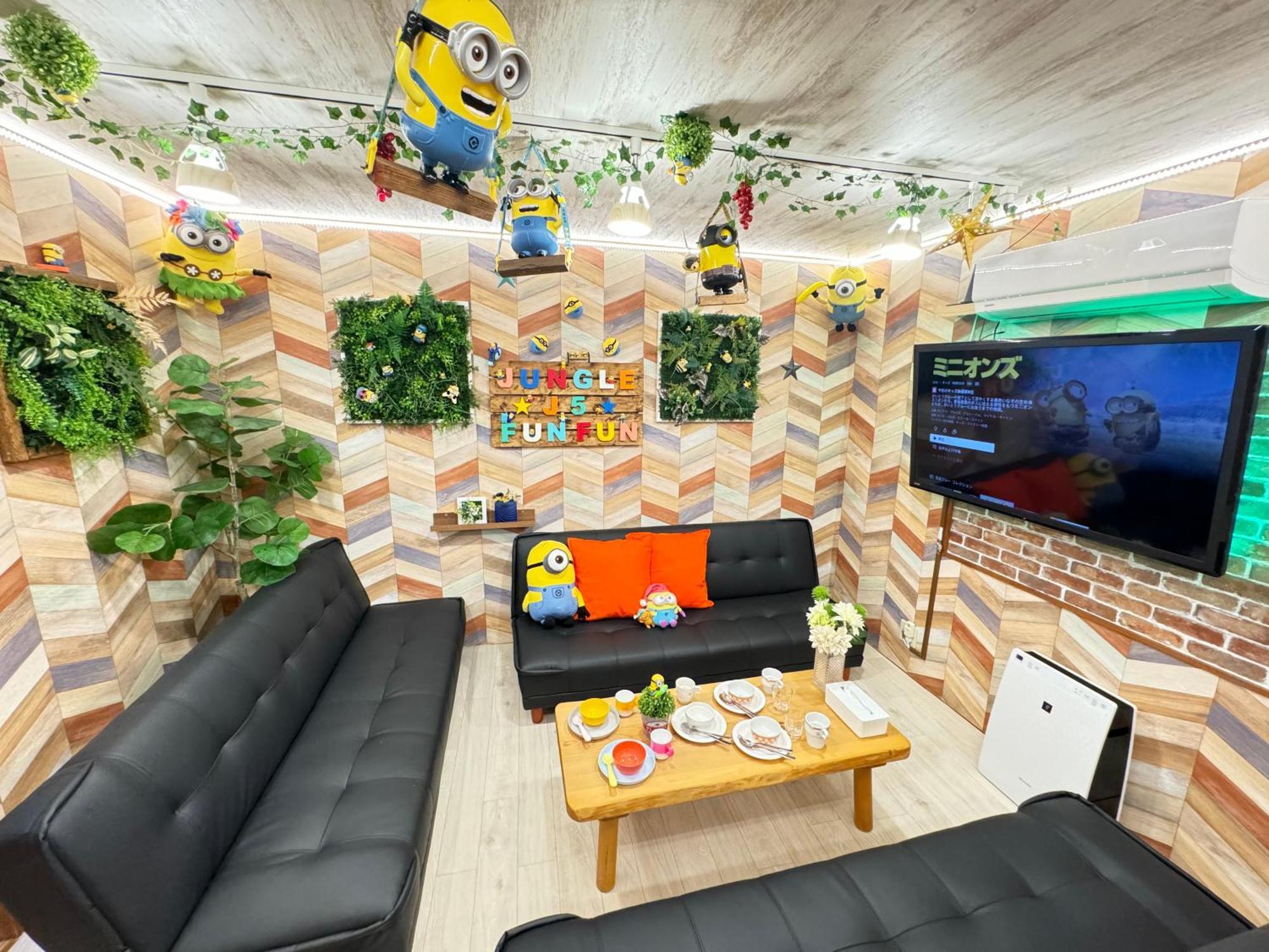 New Open Hotel Jungle Fun Fun J5 Coin Parking 500Yen For 24Hours Usj10 Minutes Osaka Bagian luar foto